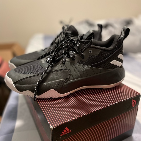 DAME CERTIFIED BLACK AND WHITE SZ9.5 - Picture 4 of 4